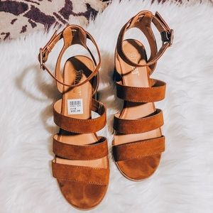 Brash Strappy Sandals, Size 8